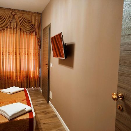 Hotel Venice Tour Mestre Exterior photo